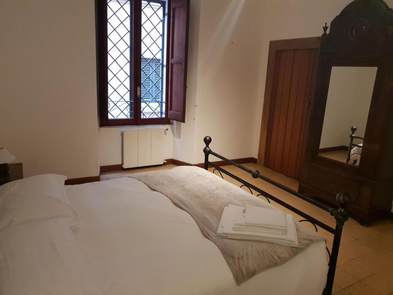 Big Apartment In Campo De Fiori Rome Exterior photo